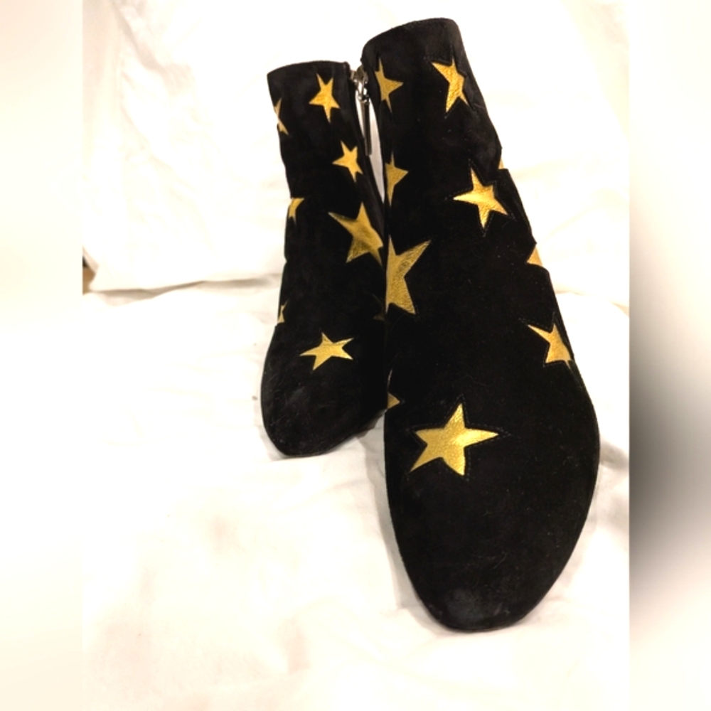 Saint Laurent Star Suede Ankle Booties - Picture 11 of 13